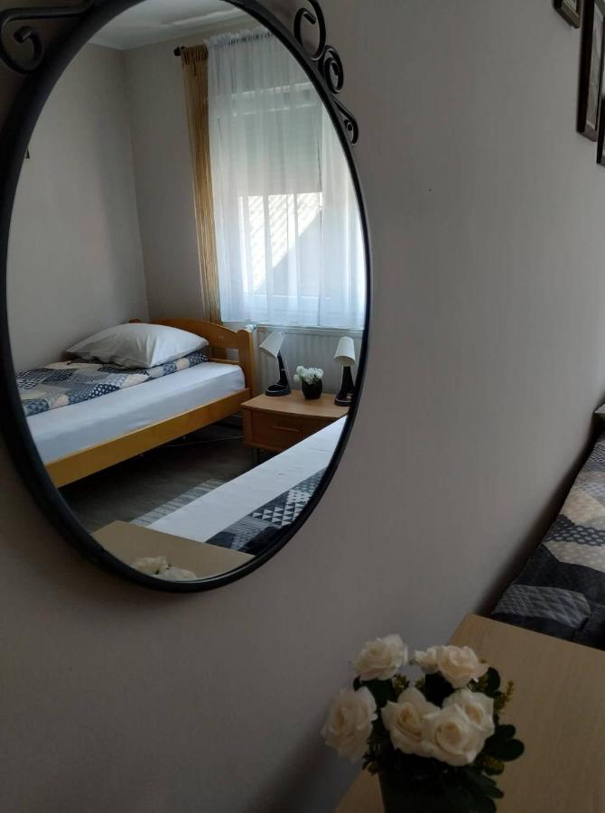Ariana Apartman Kragujevac Exteriör bild