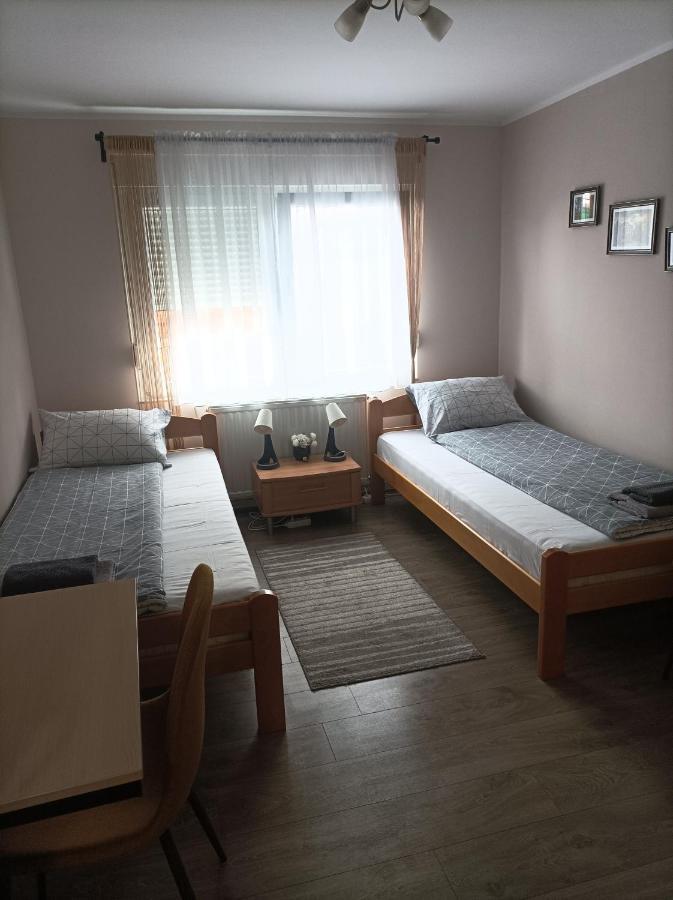 Ariana Apartman Kragujevac Exteriör bild